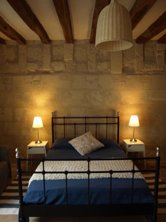 Les Gites De La Madeleine La Chapelle-sur-Loire Room photo